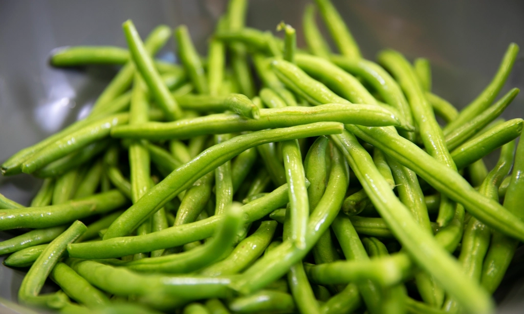 Green Beans: The Unsung Hero (image credits: rawpixel)