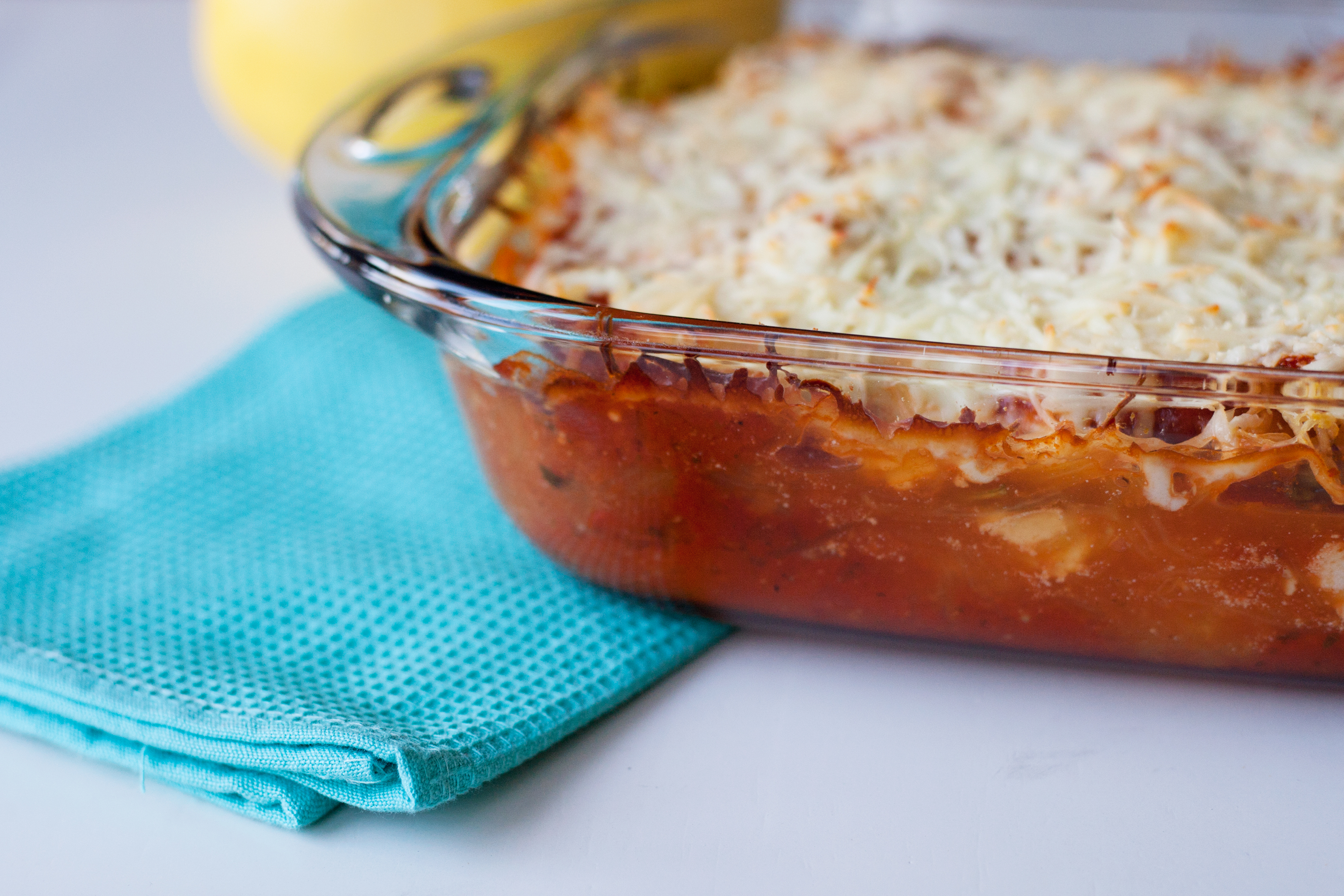 Spaghetti Squash Casserole (image credits: spaghetti squash lasagna in a casserole dish, CC BY 2.0, https://commons.wikimedia.org/w/index.php?curid=148028916)