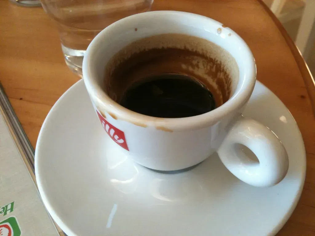 3. The Espresso Drinker: Decisive, Intense, Results-Oriented (gugod, Flickr, CC BY 2.0)