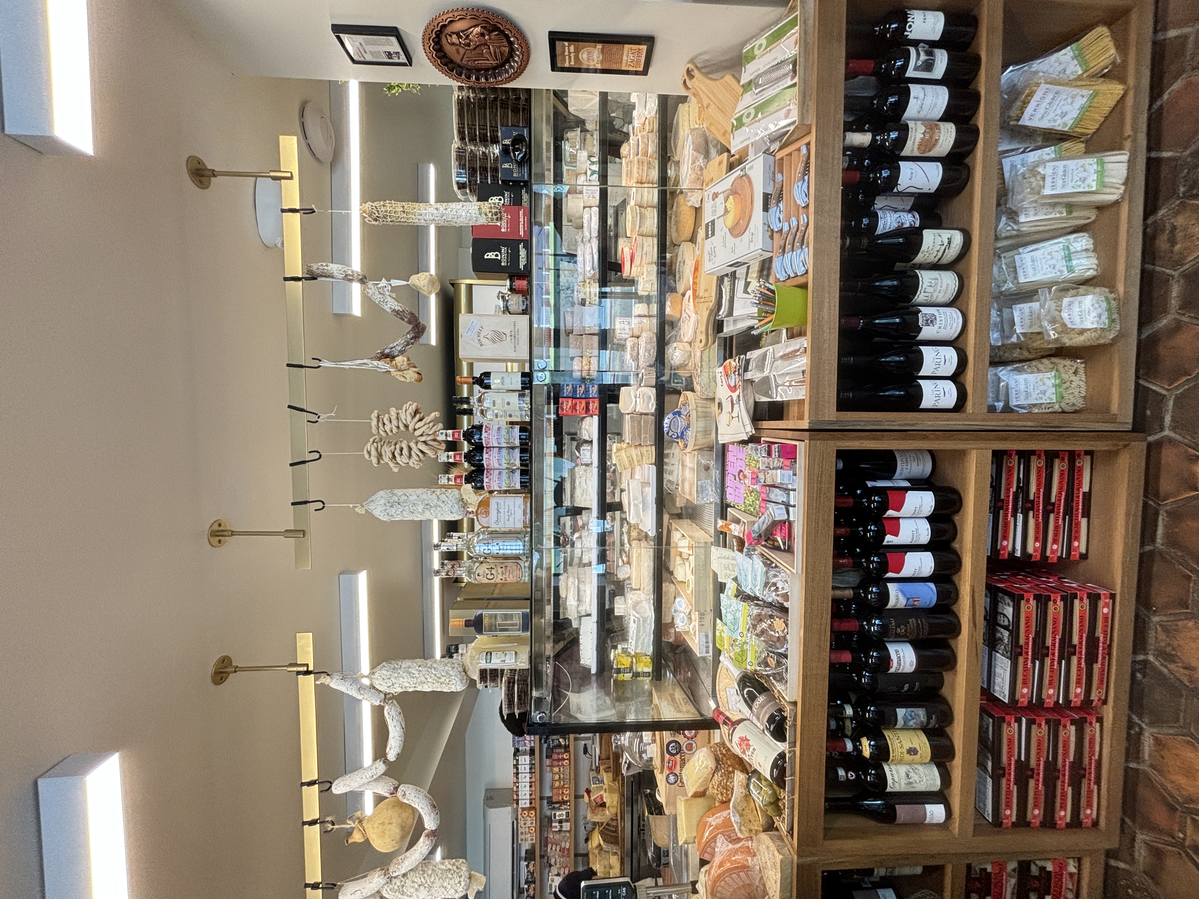 Seasonal Variations (image credits: wikimedia)