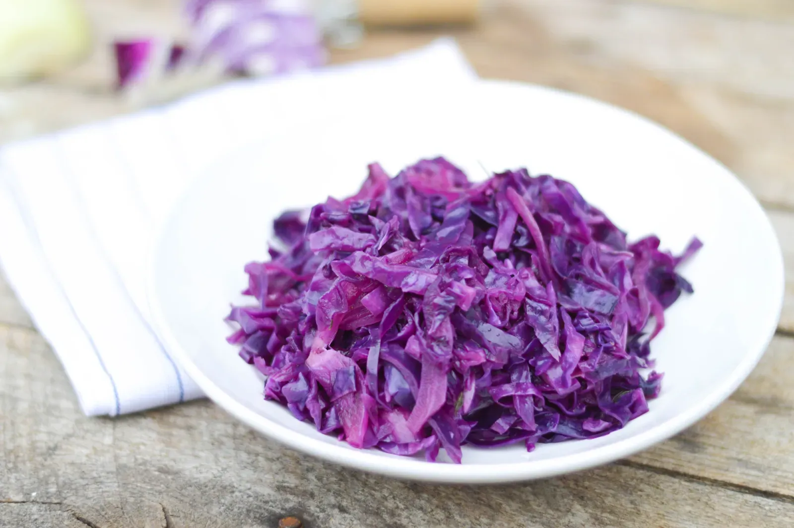 Sweet and Sour Red Cabbage (Image Credits: Wikimedia)