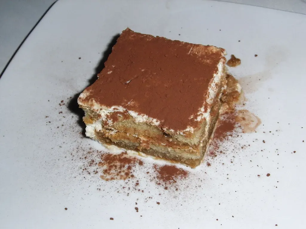 Tiramisu Has Serious Shelf Life Issues (Image Credits: Wikimedia)