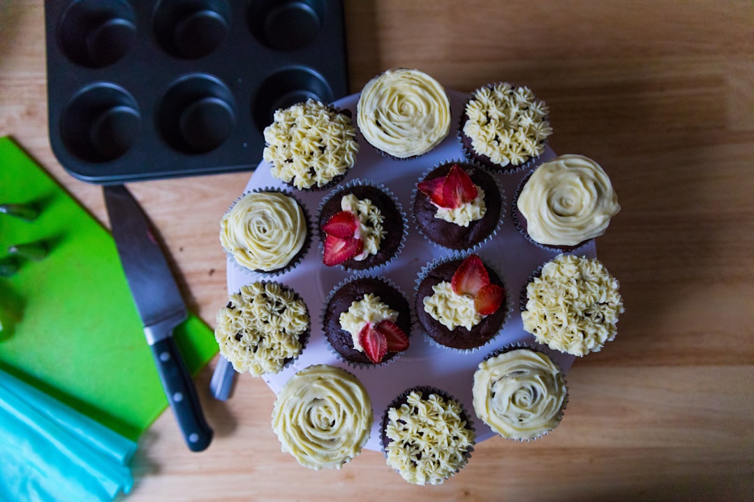 Assembling Your Cupcakes (image credits: unsplash)