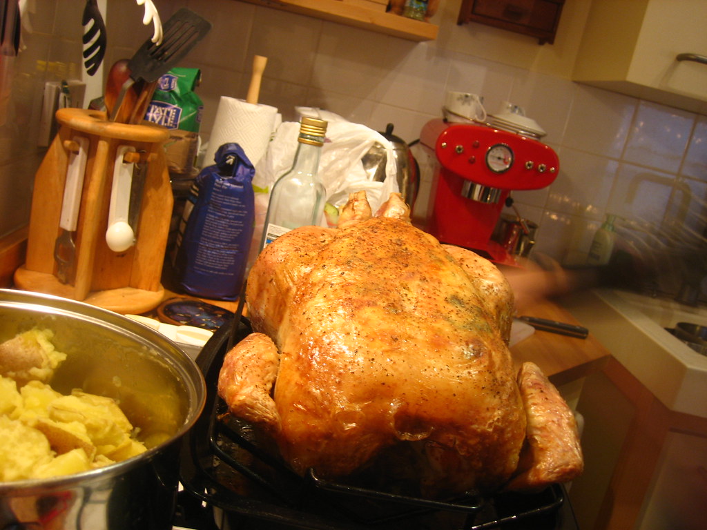 Roast Chicken with All the Fixings (Image Credits: Flickr)
