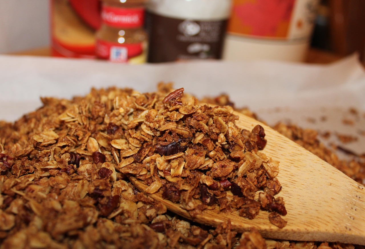 High-Sugar Granola (image credits: pixabay)