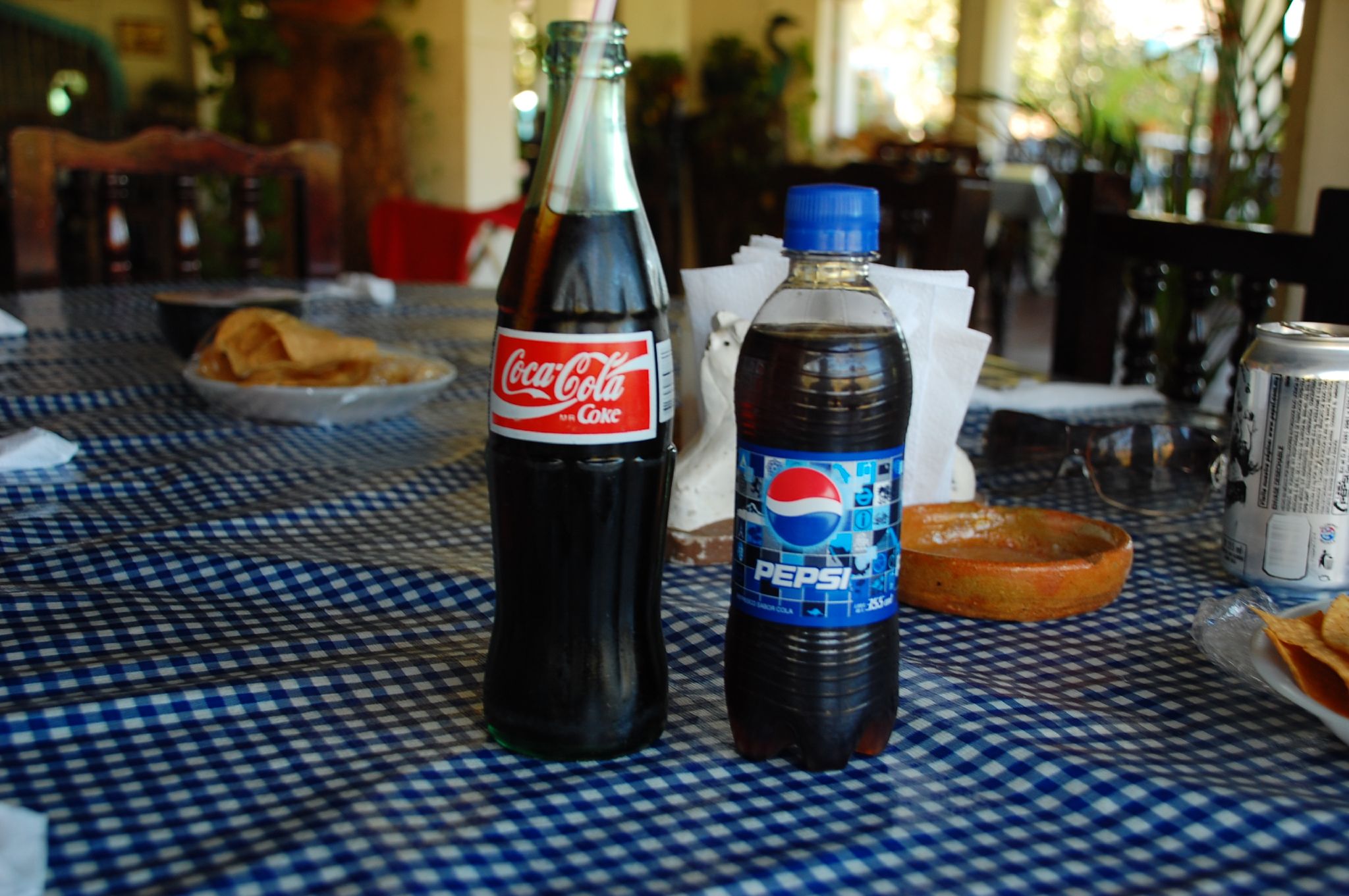 Soda and Sugary Drinks: A Global Health Challenge (image credits: wikimedia)