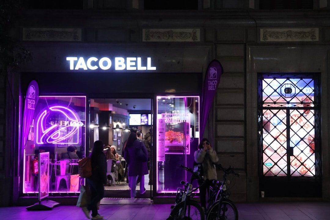 Taco Bell Expands Value Wars With Strategic Pricing (Image Credits: Unsplash)