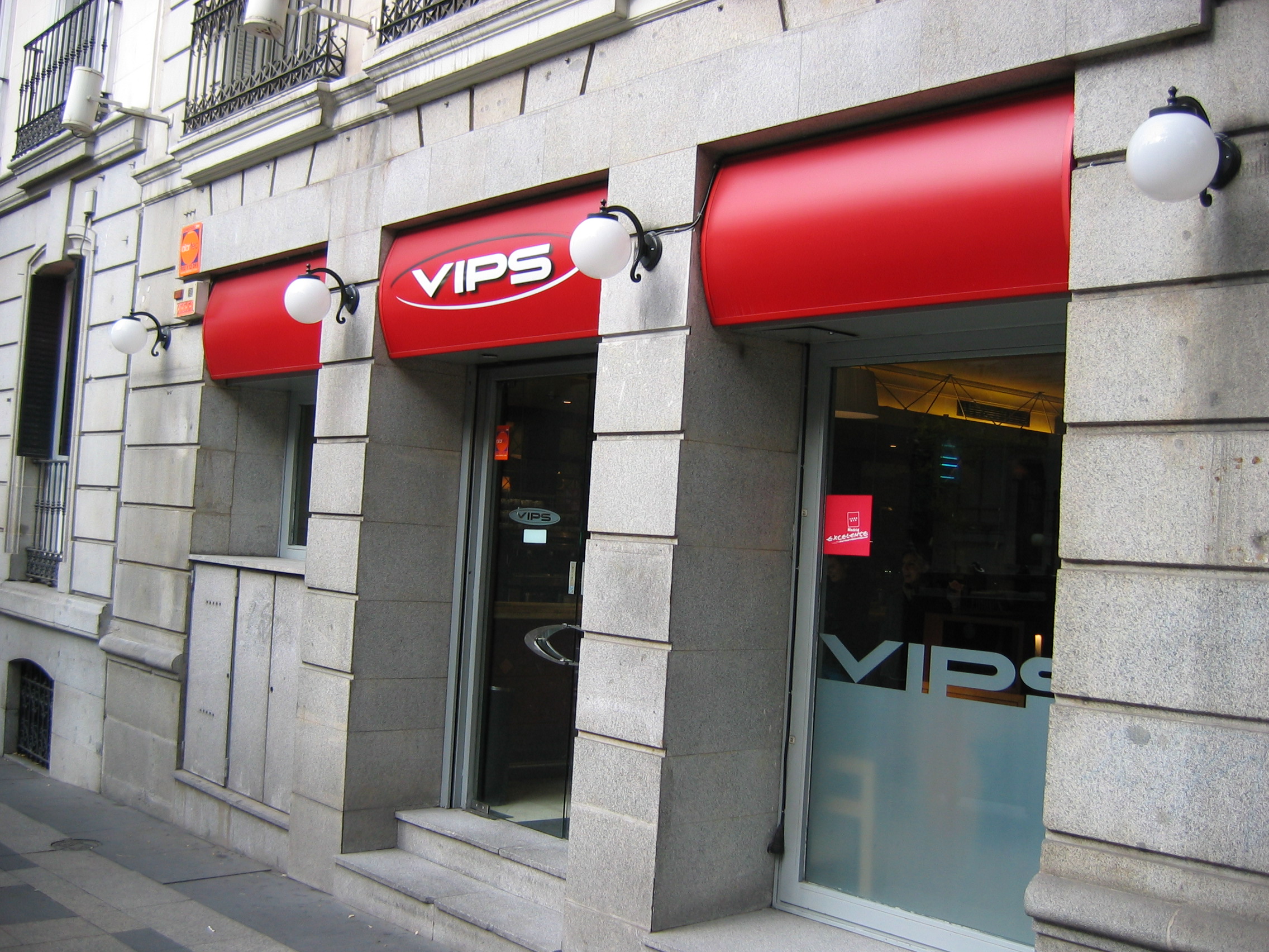 VIP's Restaurant: The 24-Hour Family Dining Pioneer (Image Credits: Wikimedia)