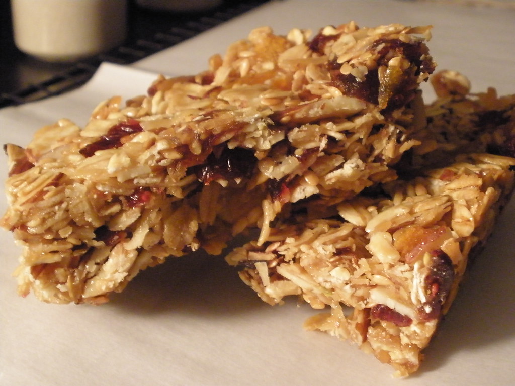 Granola Bars: Packaged Calories (image credits: flickr)