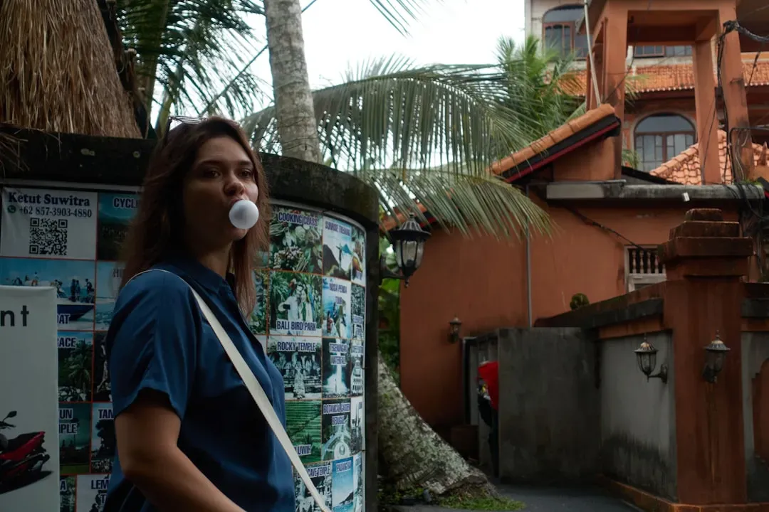 6. Good Humor's Bubblegum Swirl: Pink, Blue, and Completely Unforgettable (Image Credits: Unsplash)