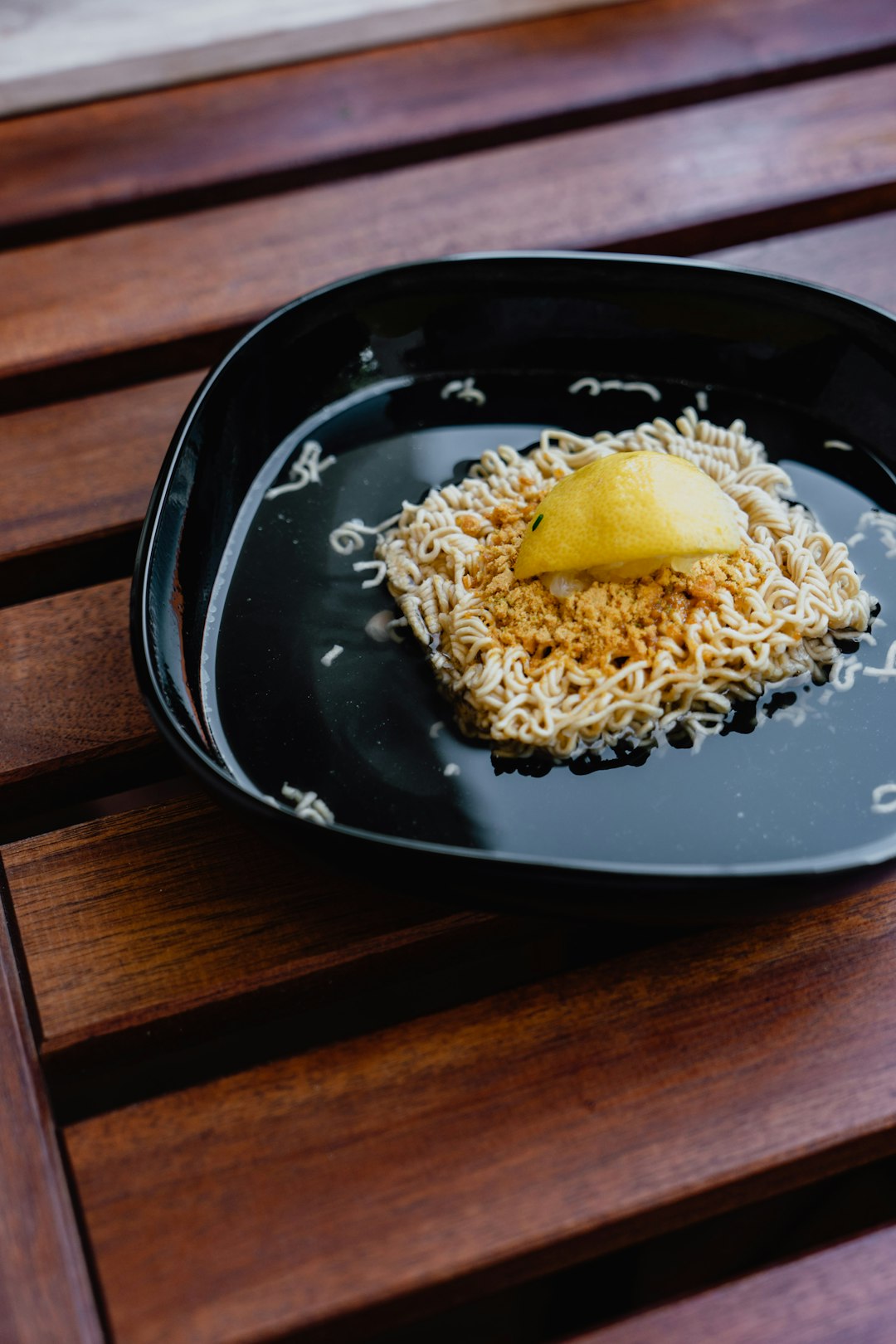 Toppings & Aromatics: Elevating the Experience (image credits: unsplash)