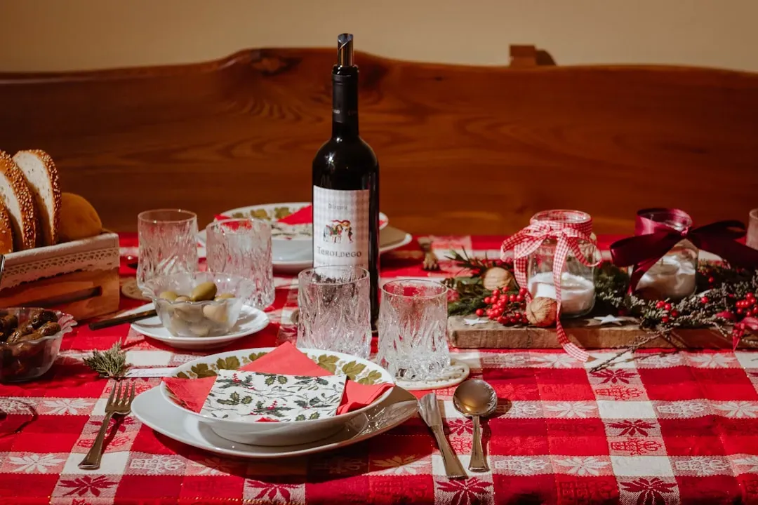 The Social Eater and Libra's Dinner Party (Image Credits: Unsplash)