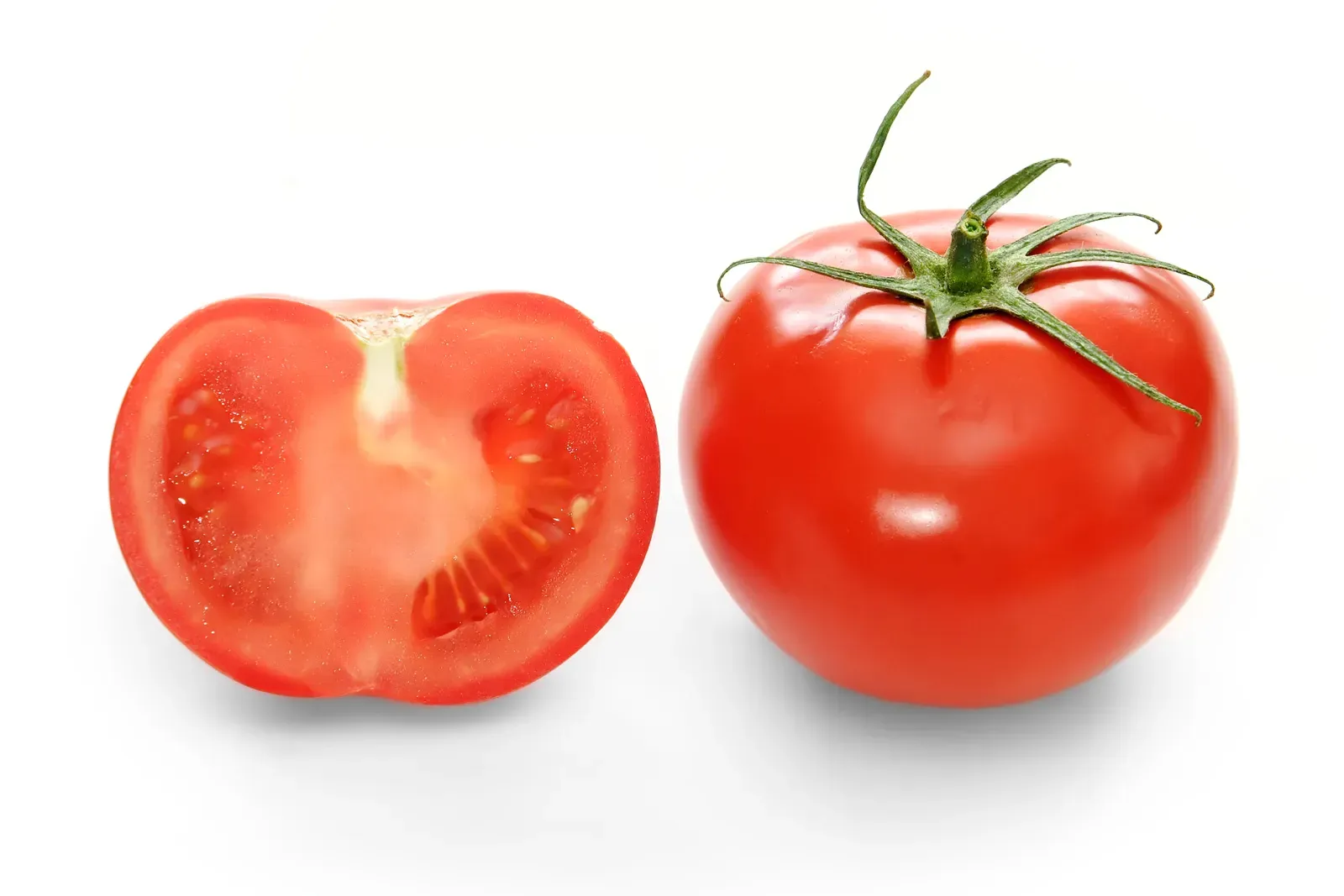 The Cold Destroys Tomato Flavor Chemistry (Image Credits: Wikimedia)