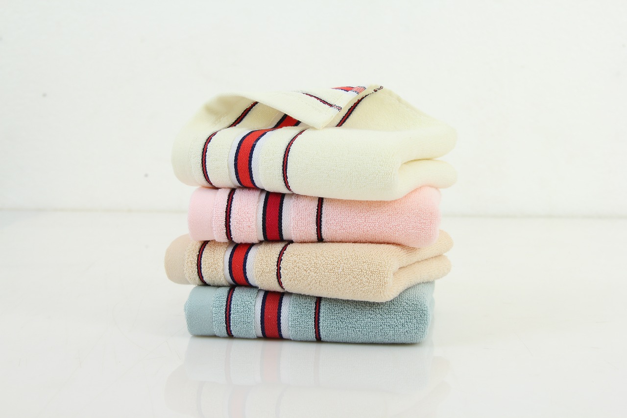 Leaving Your Kitchen Towels Out for Days (image credits: pixabay)