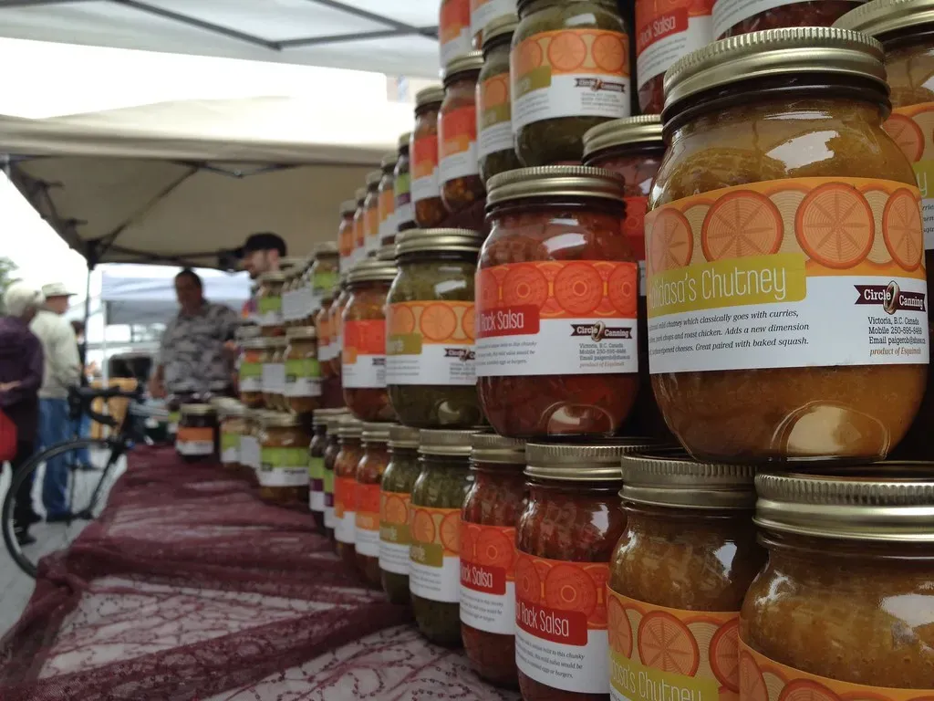 8. Processed Fruits and Vegetables: The Canned Goods Creep (Image Credits: Flickr)