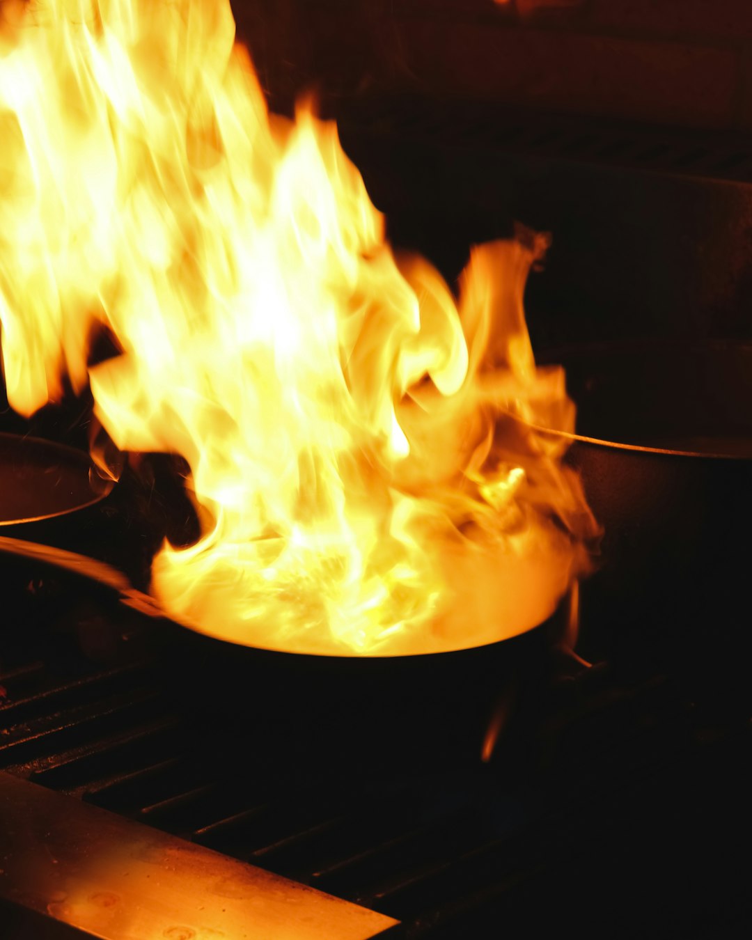 Oil-Based Dishes: The Rancidity Accelerator (image credits: unsplash)