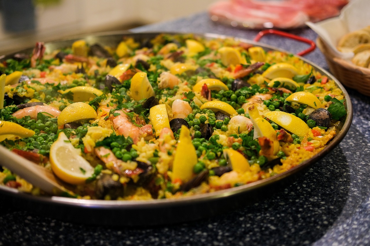 Spanish Paella (image credits: pixabay)