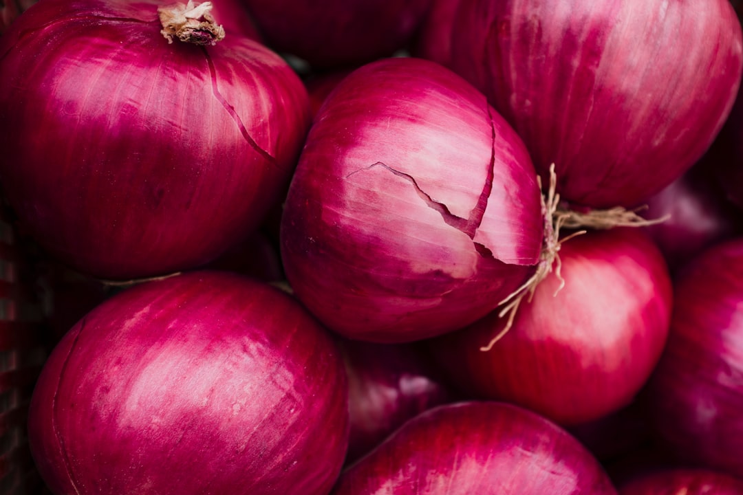 Onions - The Sulfur-Rich Flavor Enhancers (image credits: unsplash)