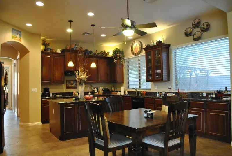 Wisconsin Supper Club Cuisine: America's Most Nostalgic Dining Experience (JayGThompson, Flickr, CC BY-SA 2.0)