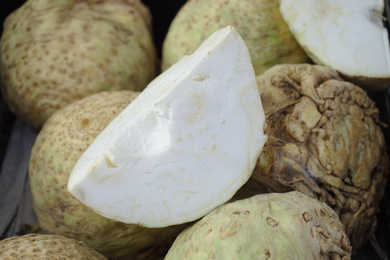 Celeriac (image credits: pixabay)
