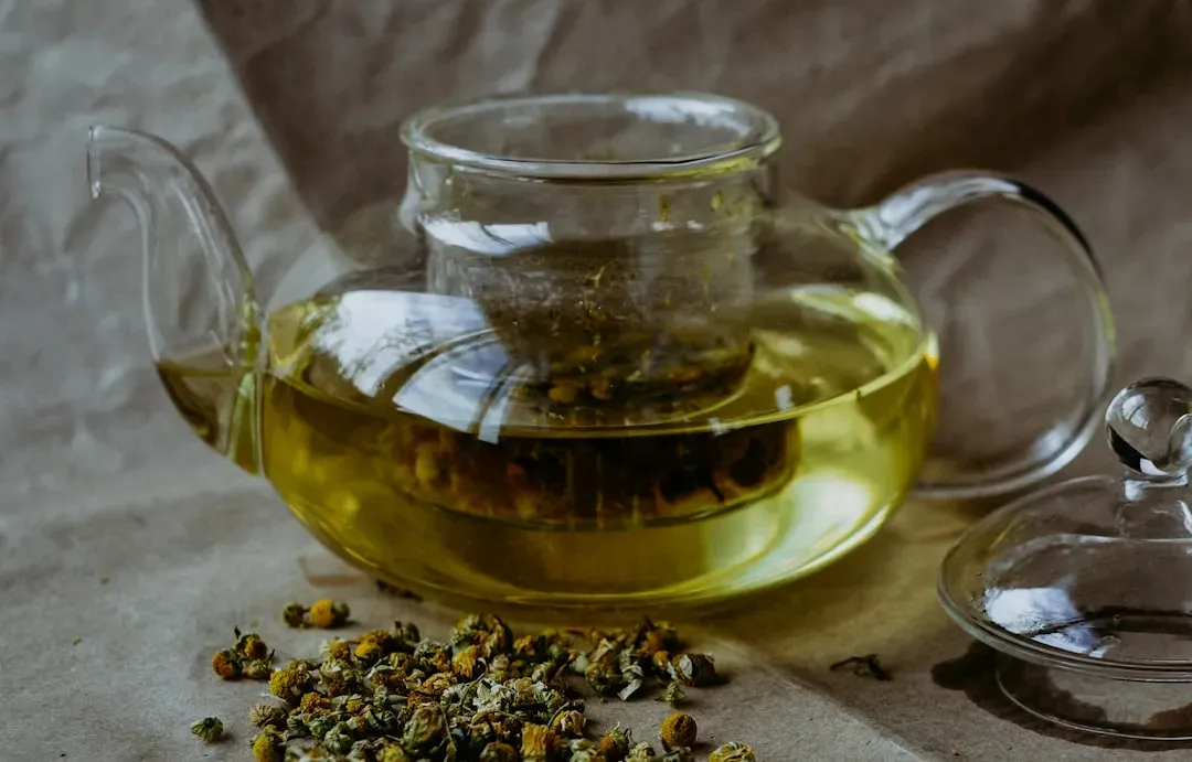 3. Chamomile Tea: The Quiet Relaxer With Heart-Health Benefits (Image Credits: Unsplash)