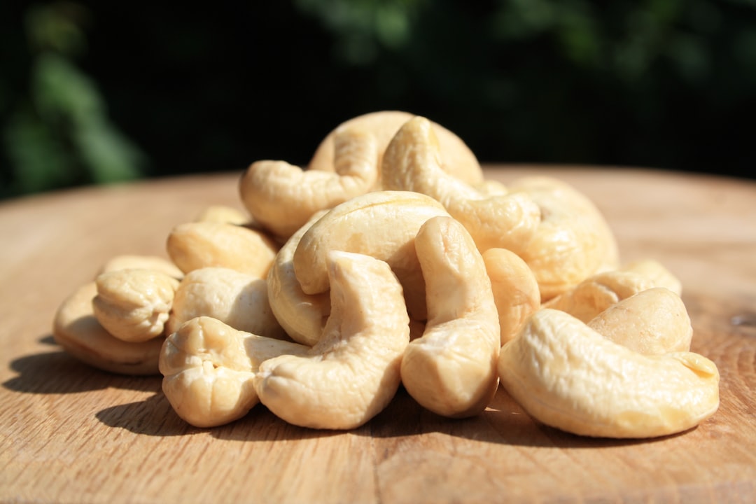 Cashews – The Creamy Compromisers (image credits: unsplash)