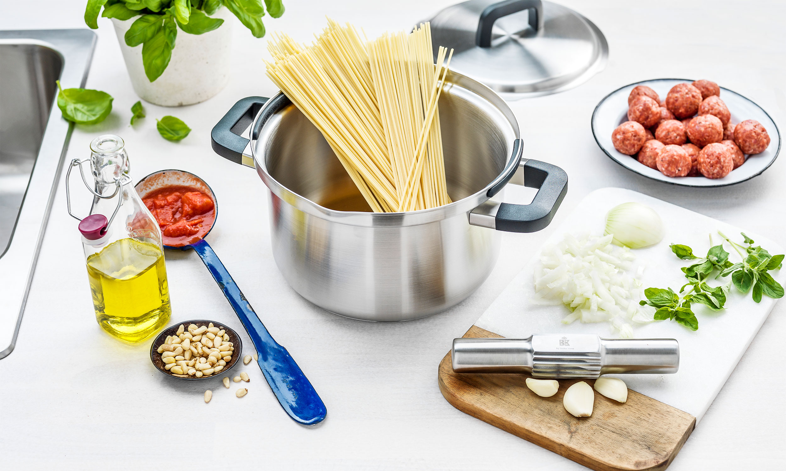 Is Aluminum in Food Dangerous? (image credits: wikimedia)