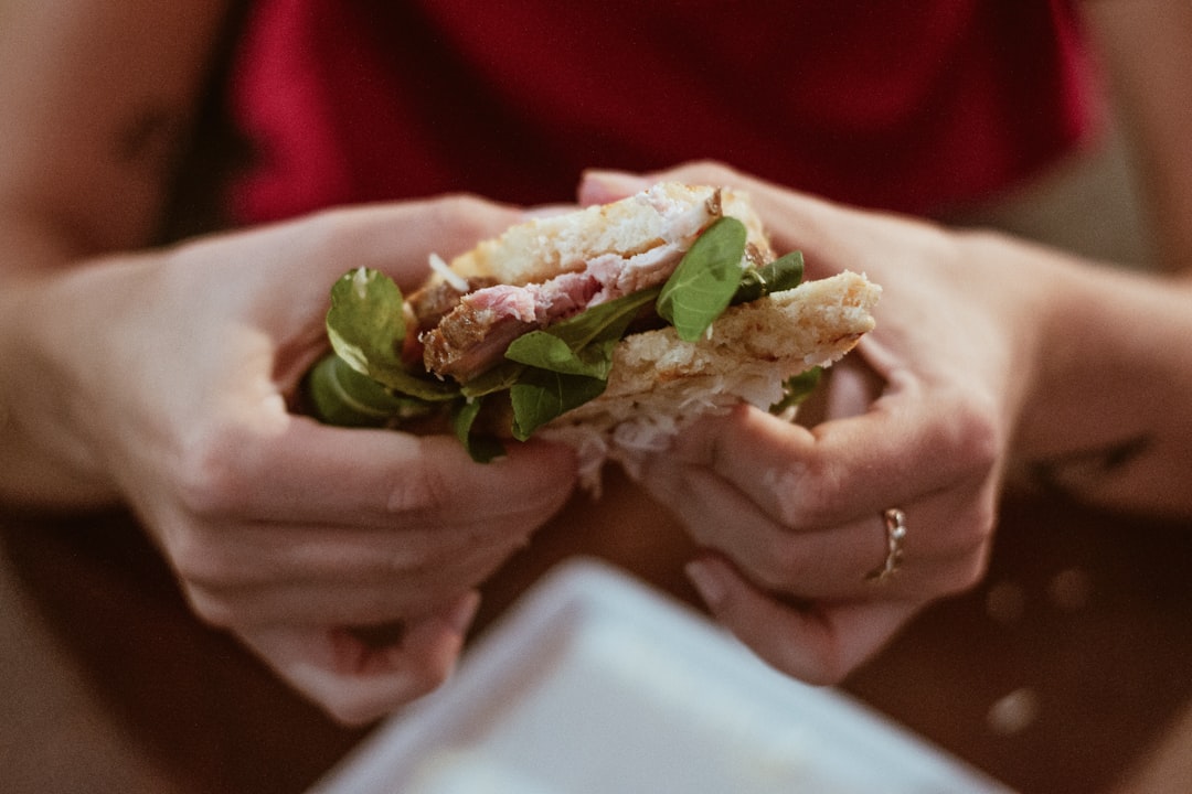 Bella's in North Andover: Social Media Success Story (image credits: unsplash)