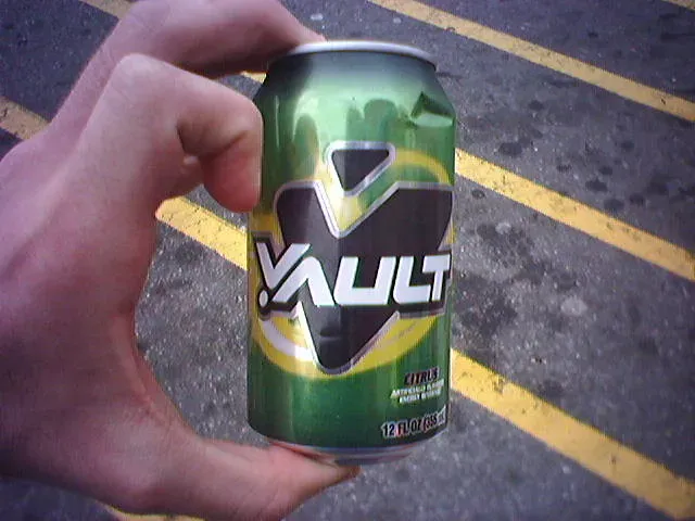 5. Vault Soda (Discontinued 2011) (nickgraywfu, Flickr, CC BY-SA 2.0)