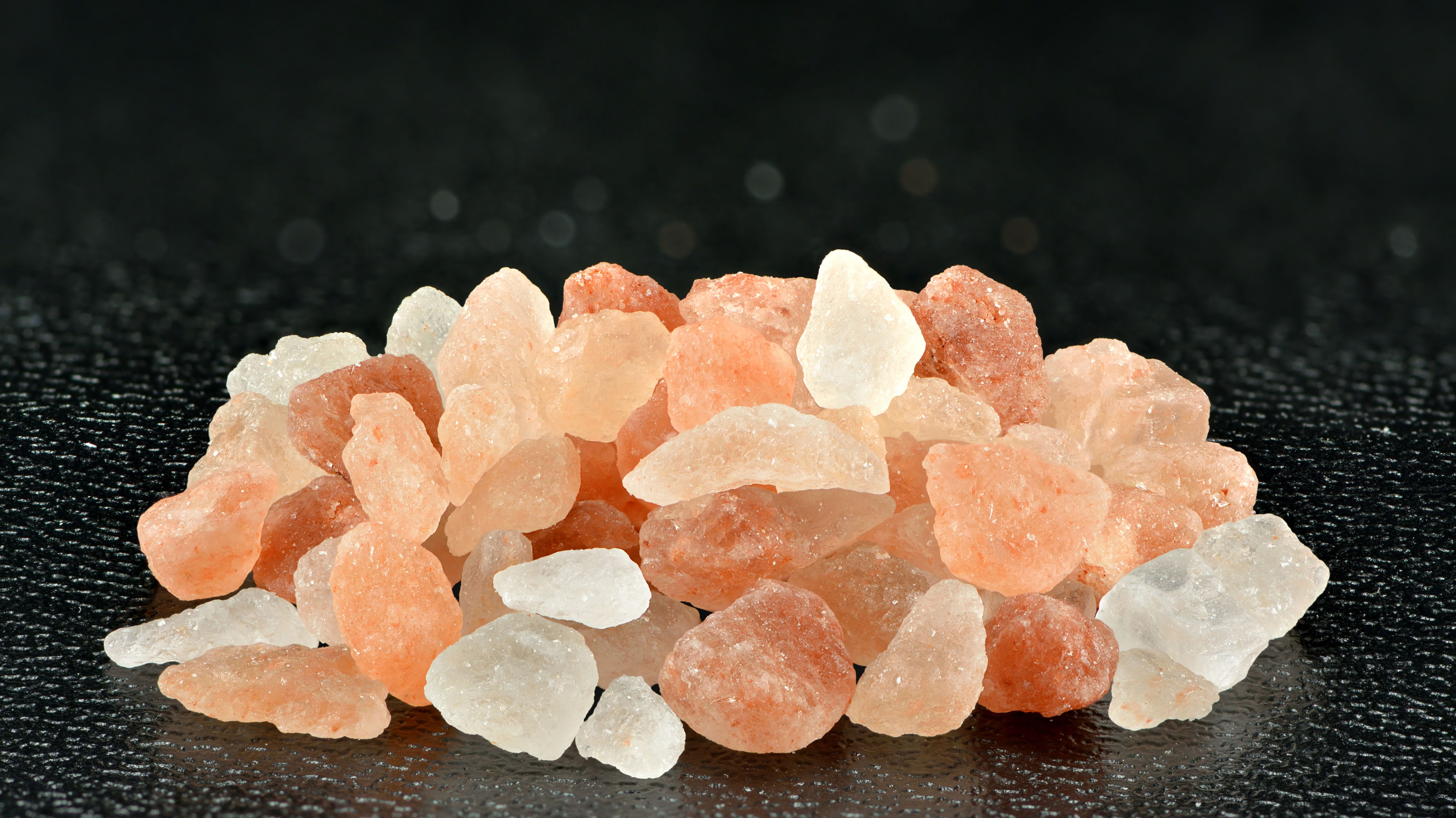 Exploring Different Types of Salt (image credits: wikimedia)