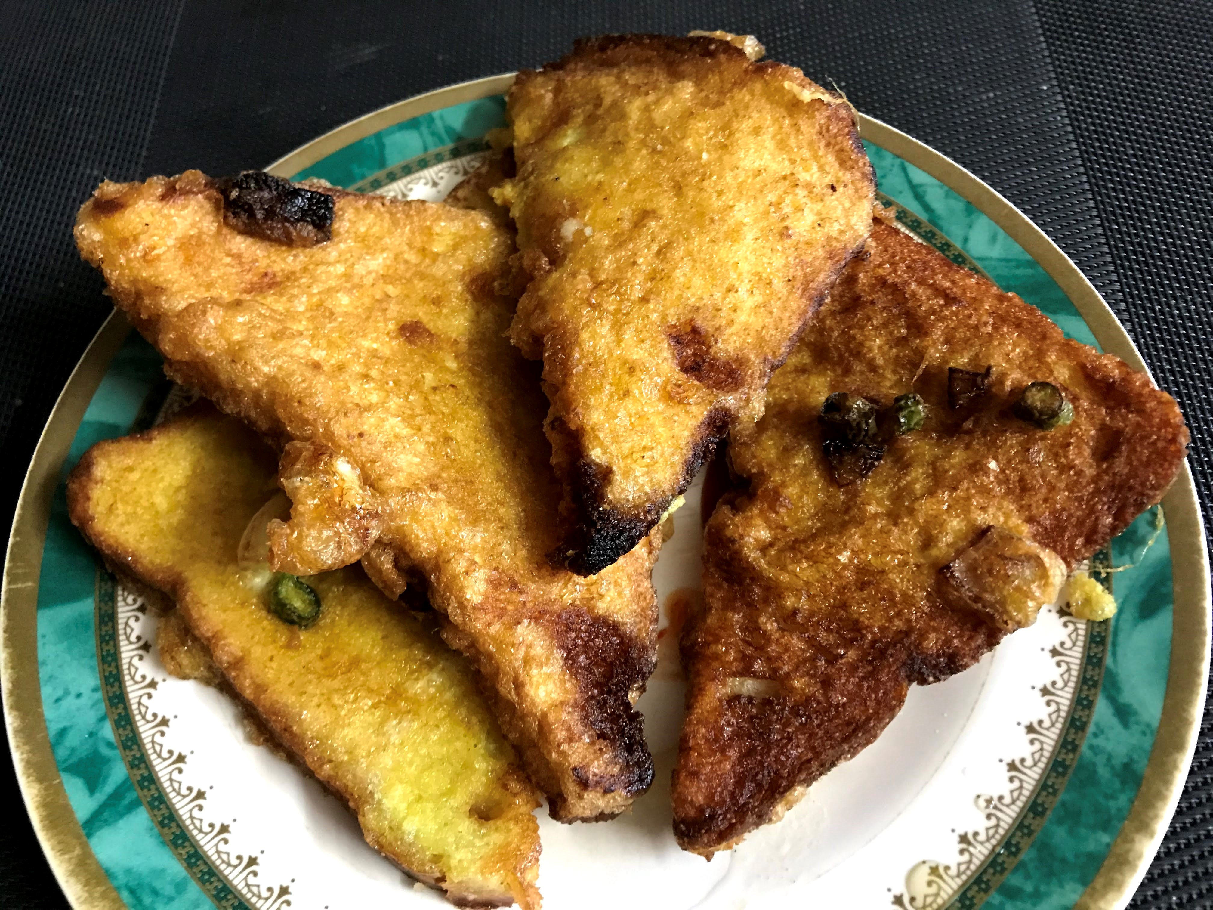 Egg Bread (Gyeran-ppang): Quick Breakfast for Busy Idols (image credits: wikimedia)