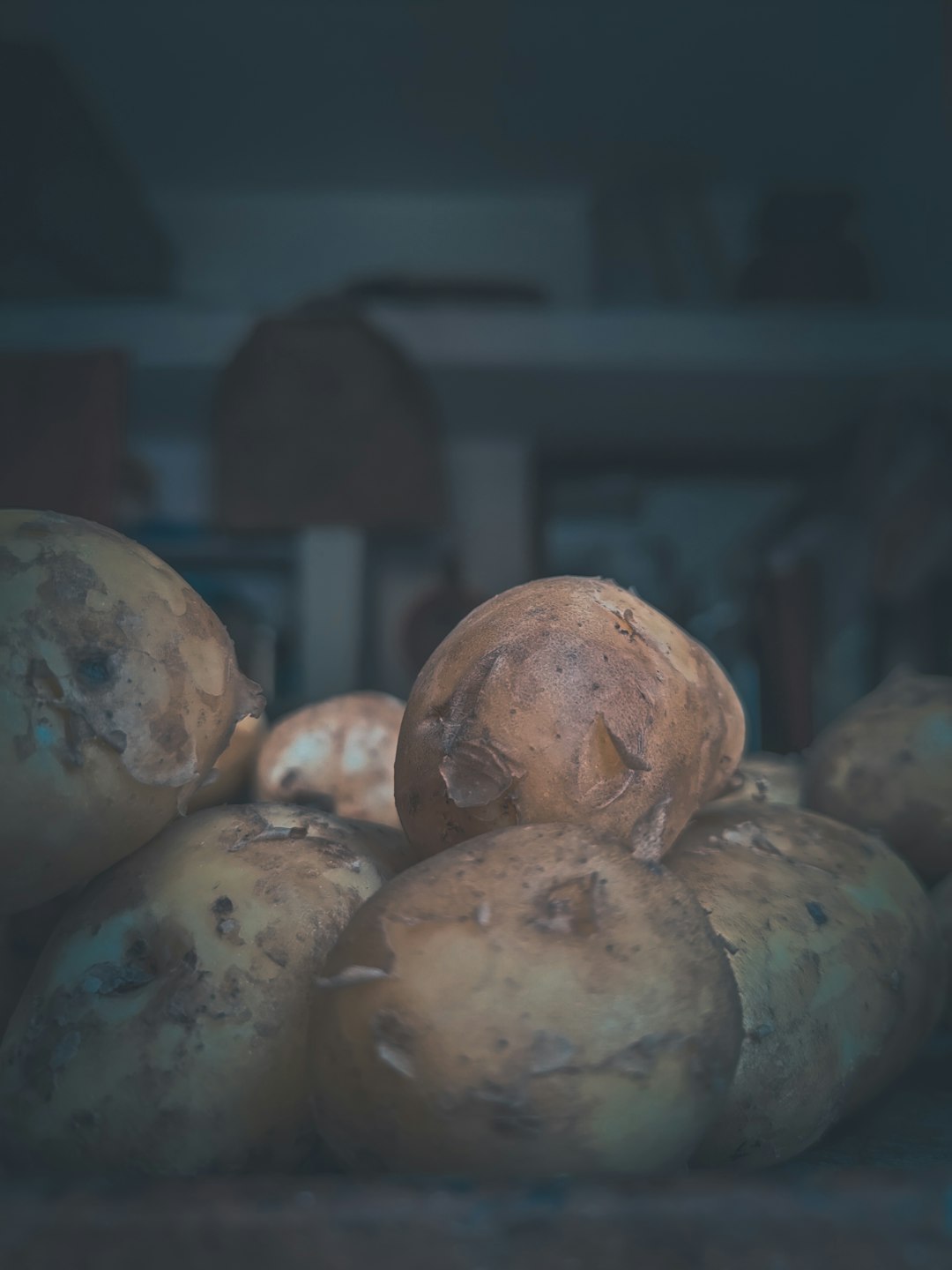 Not Eating the Skin (image credits: unsplash)