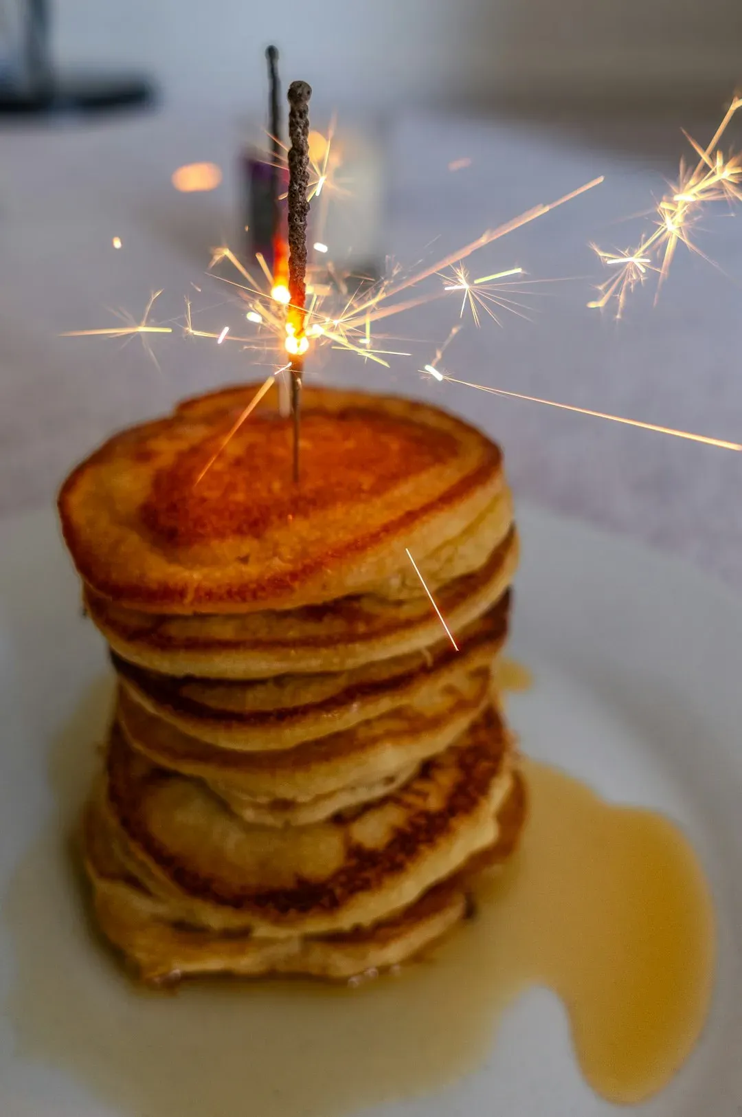 Birthday Breakfast in Bed (Image Credits: Unsplash)