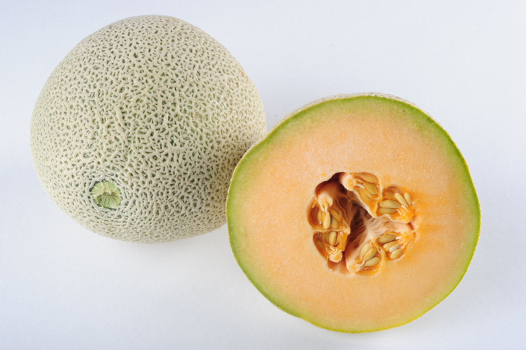 Cantaloupe: Tasty but Modest in Nutrients (image credits: flickr)