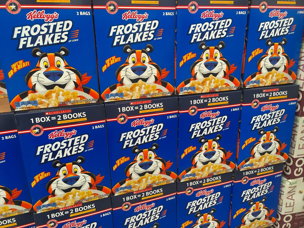 Kellogg’s Frosted Flakes: Classic with a Sweet Punch (image credits: flickr)