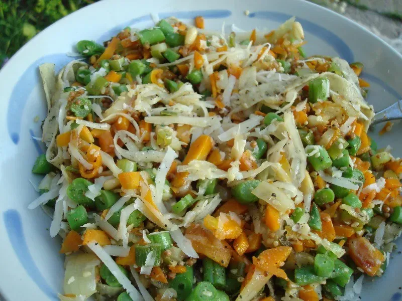 Gemini: Veggie Stir-Fry with Tofu and Ginger-Soy Sauce (Image Credits: Flickr)