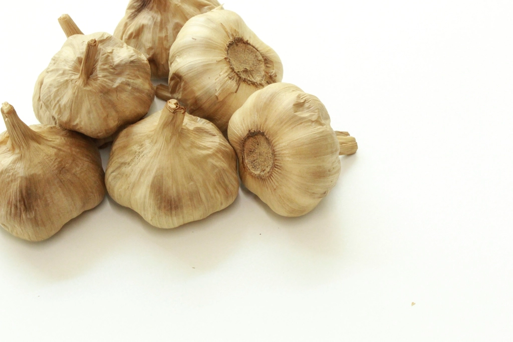 Garlic: The Heart-Healthy Herb (image credits: rawpixel)