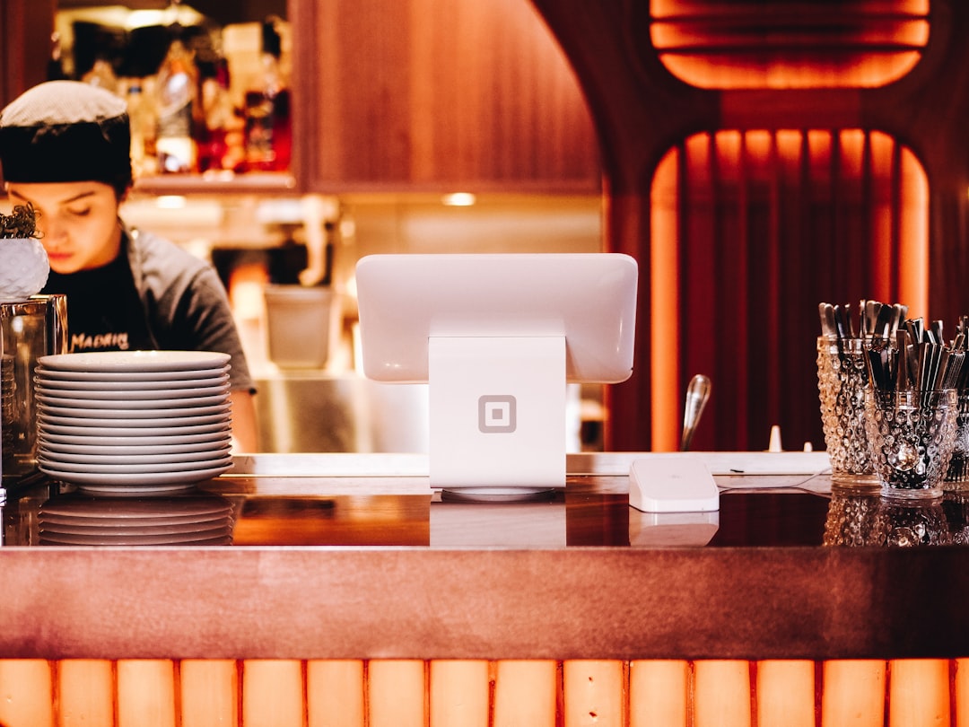 The Psychology of the Cash Discount Request (image credits: unsplash)