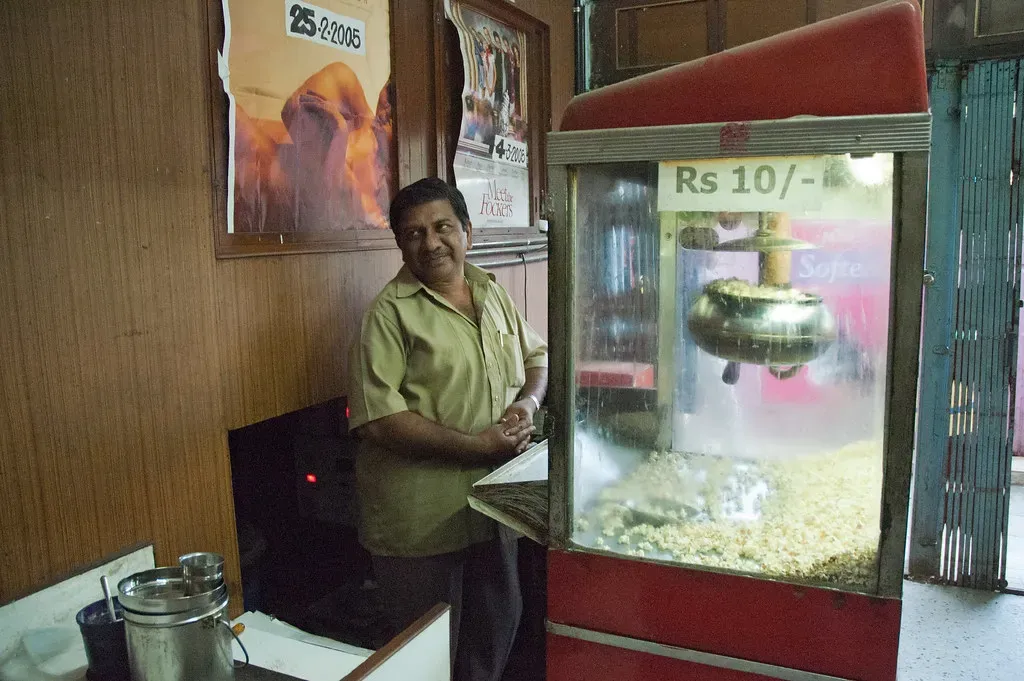 Street Vendors and the Woman Who Built an Empire (Jace, Flickr, CC BY-SA 2.0)