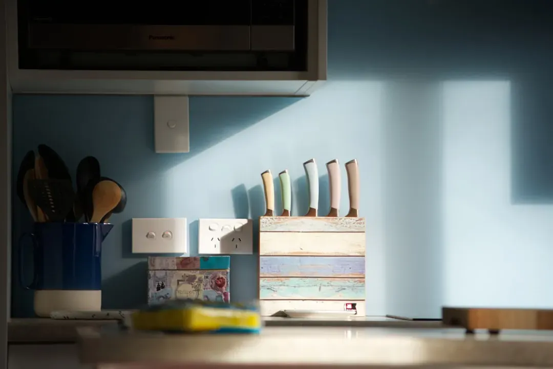 5. The Knife Block (Image Credits: Unsplash)