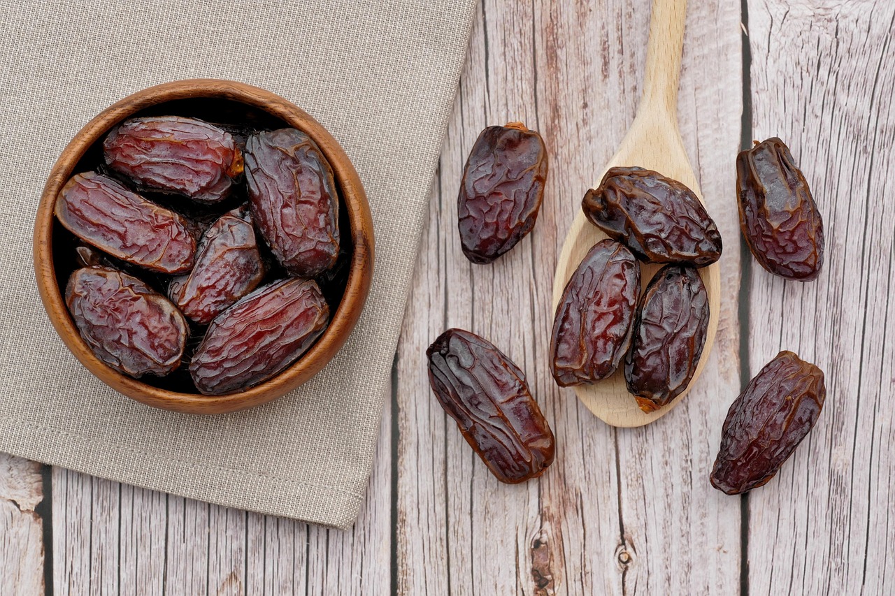 Dates: Nature’s Candy with a Caramel Kick (image credits: pixabay)