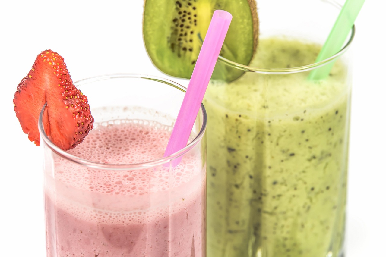 Kefir: Probiotic Power for Digestion (image credits: pixabay)