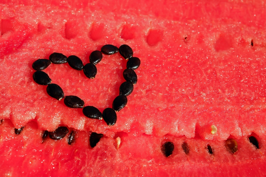 Watermelon: Summer’s Refreshing Blood Pressure Buster (image credits: rawpixel)