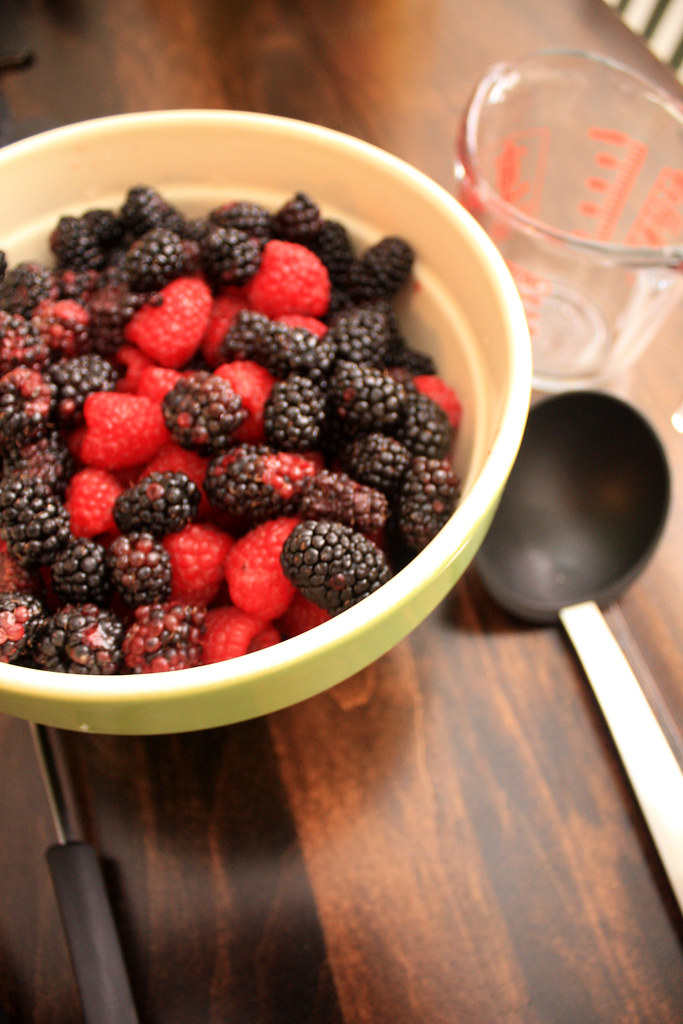 Berries: Antioxidant-Rich Fat Fighters (image credits: flickr)