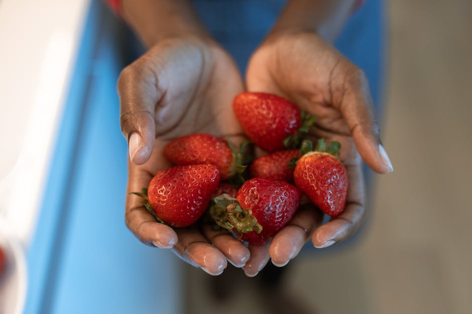 Strawberries: The Sweet Skin Enhancers (image credits: pexels)