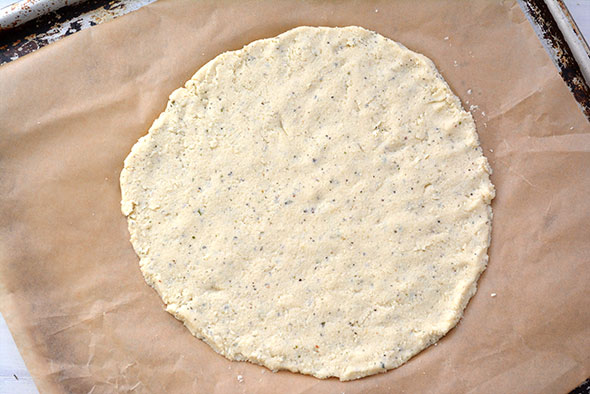 Cauliflower Pizza Crust: The Satisfying Swap (image credits: wikimedia)