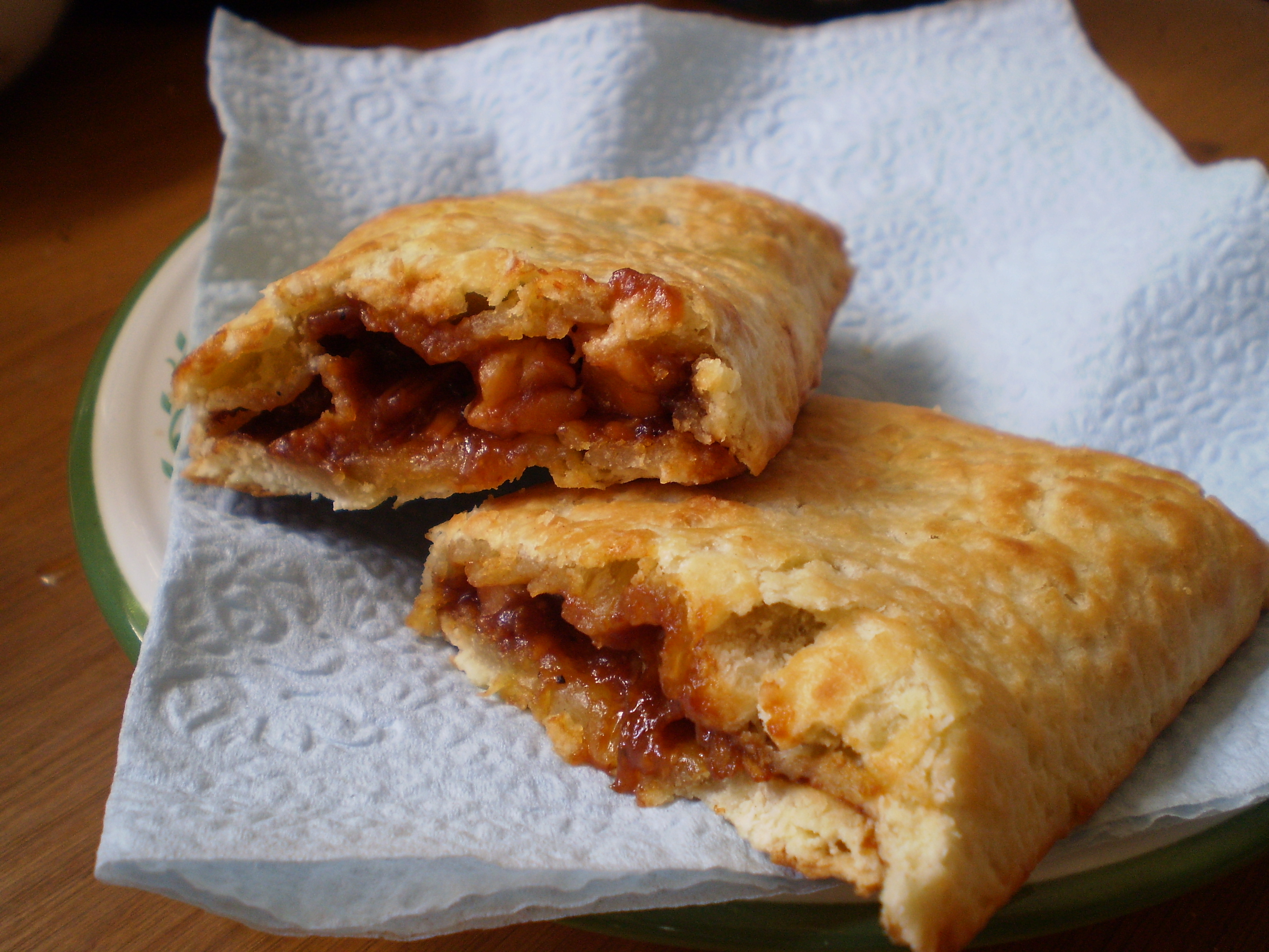 Hot Pockets: The Molten Lava Surprise (image credits: wikimedia)