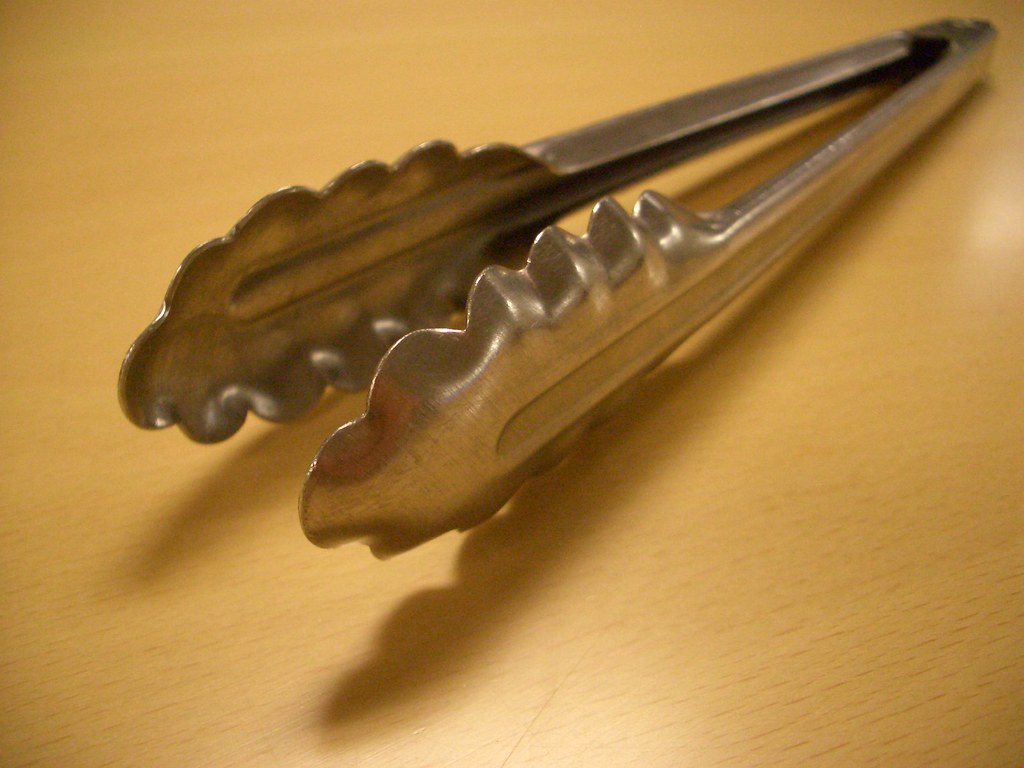 Professional Tongs That Never Let You Down (Image Credits: Flickr)