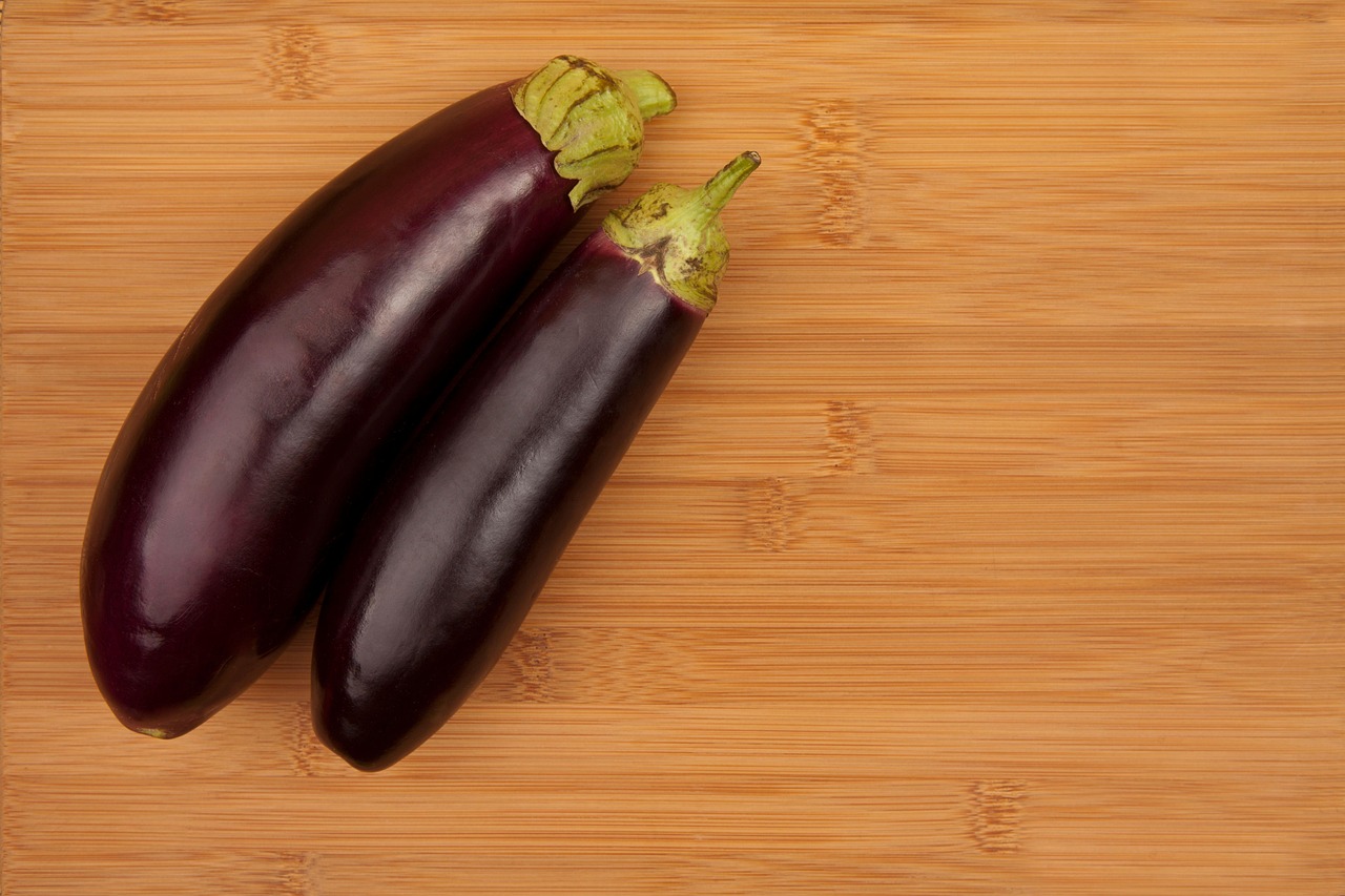 Eggplant: A Fiber-Rich Ally (image credits: pixabay)