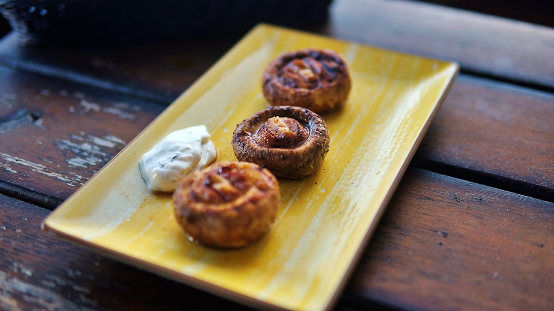 Grilled Portobello Mushrooms with Avocado (Image Credits: Unsplash)